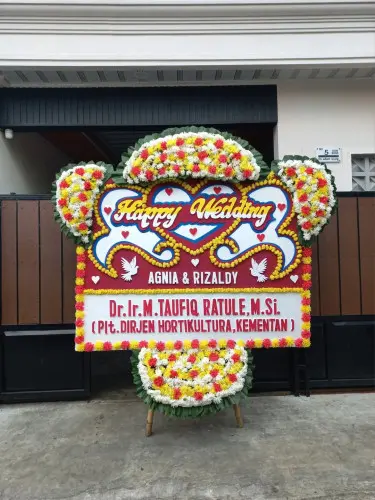Papan Bunga Pernikahan bojonglarang
